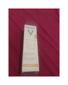 Vichy Capital Soleil Crème Solaire Visage Anti-Taches SPF 50+