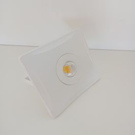PROJECTEUR PLAT CARRE BLANC 30W 3000K