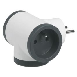 Fiche triplite avec 3 prises 2P+T latérales 16A - 3680 W -