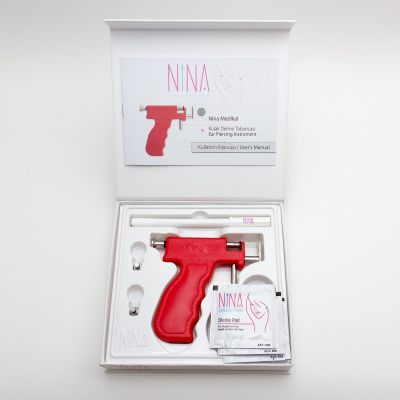 NINA Pistolet piercing Instrument Black