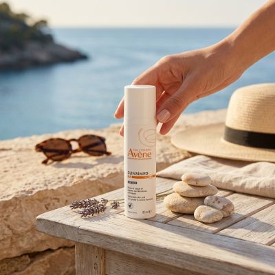 AVÈNE Sunsimed KAUVB Blue Light Crème Solaire Visage SPF50+ 80ml