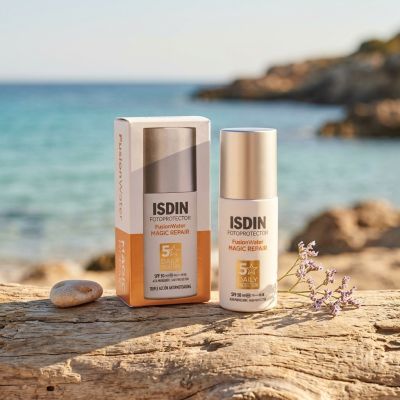 ISDIN Fotoprotector Fusion Water Magic Repair Écran Solaire SPF50