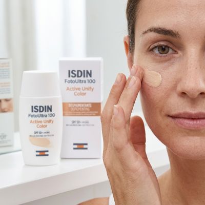 ISDIN FotoUltra 100 Active Unify Color Écran Solaire SPF50+
