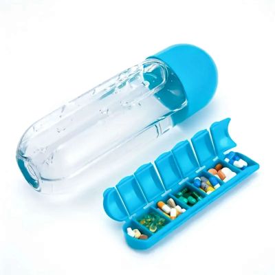 Bouteille d’eau avec pilulier organisateur de 7 jours