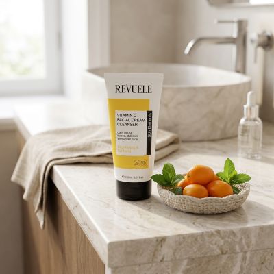 REVUELE Vit-C Crème Nettoyante Visage Éclat & Pureté 150ml