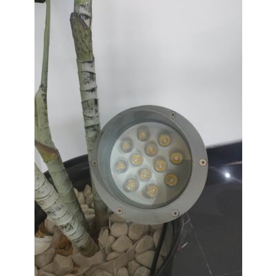 SPOT A PIQUET GRIS COB 6W 6500K 220V IP65