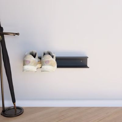 Range chaussures mural